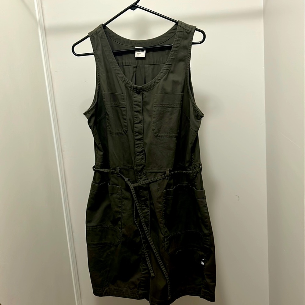 North face dress size large with a belt 100% organic cotton